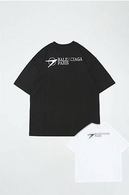 【バレンシアガ】 メンズ レディース 半袖Tシャツ   