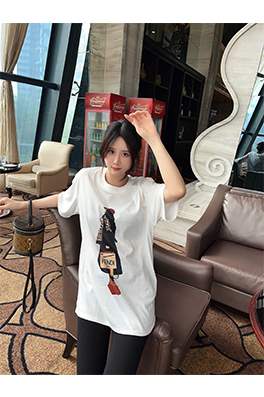 【フェンディ】メンズ レディース 半袖Tシャツ 