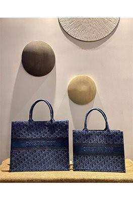 ディオールスーパーコピー M1286 Book Tote  高品質 トートバック