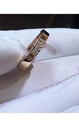 カルティエ偽物18Kゴールド+南アフリカダイヤモンド リング　指輪 アクセサリー