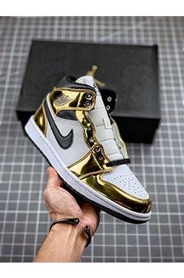 【ナイキ 】Air Jordan 1 Mid &quot;Metallic Gold&quot; メンズ レディース  スニーカー  