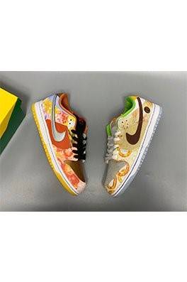 【ナイキ】 SB Dunk Low &quot;CNY&qu...