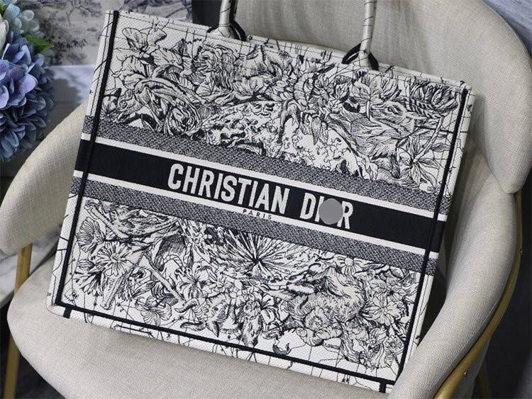 ディオールスーパーコピーM1286  Book Tote  トートバック