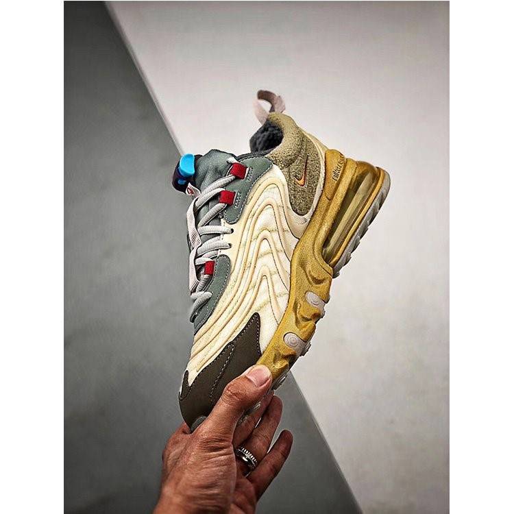  【ナイキ NIK*】Travis Scott  ×Air Max 270 メンズ   スニーカー 