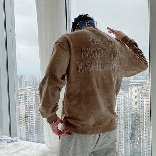 【AMI】メンズ レディース 長袖　スウェットTシャツ 