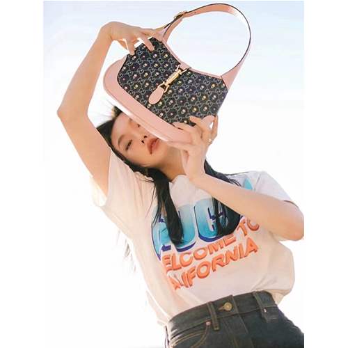 【グッチ】メンズ レディース 半袖Tシャツ 