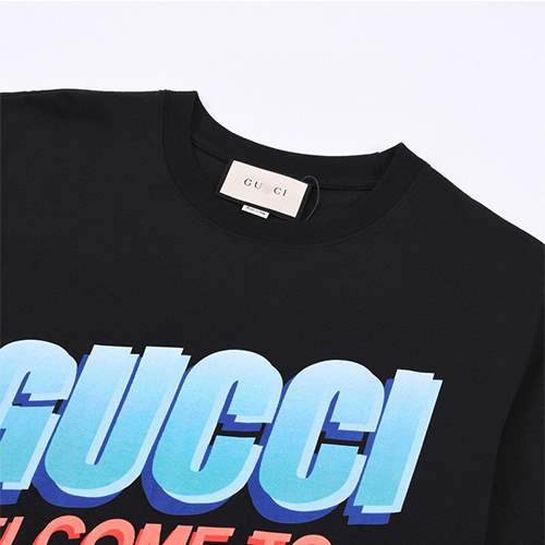 【グッチ】メンズ レディース 半袖Tシャツ 