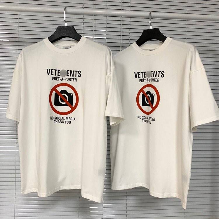 【ヴェトモンVETEMENTS】メンズ レディース 半袖Tシャツ 