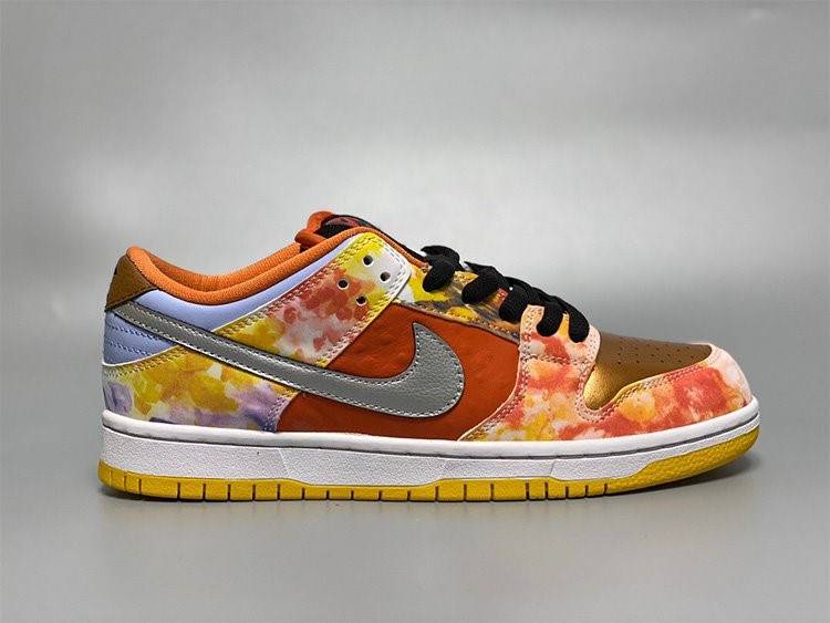 【ナイキ】 SB Dunk Low "CNY" Chinese New year メンズ レディース  スニーカー  