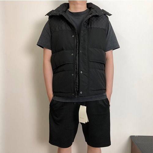【グッチ】秋冬　ダウンベスト 