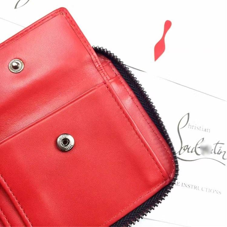 クリスチャンルブタンスーパーコピー 高品質 財布