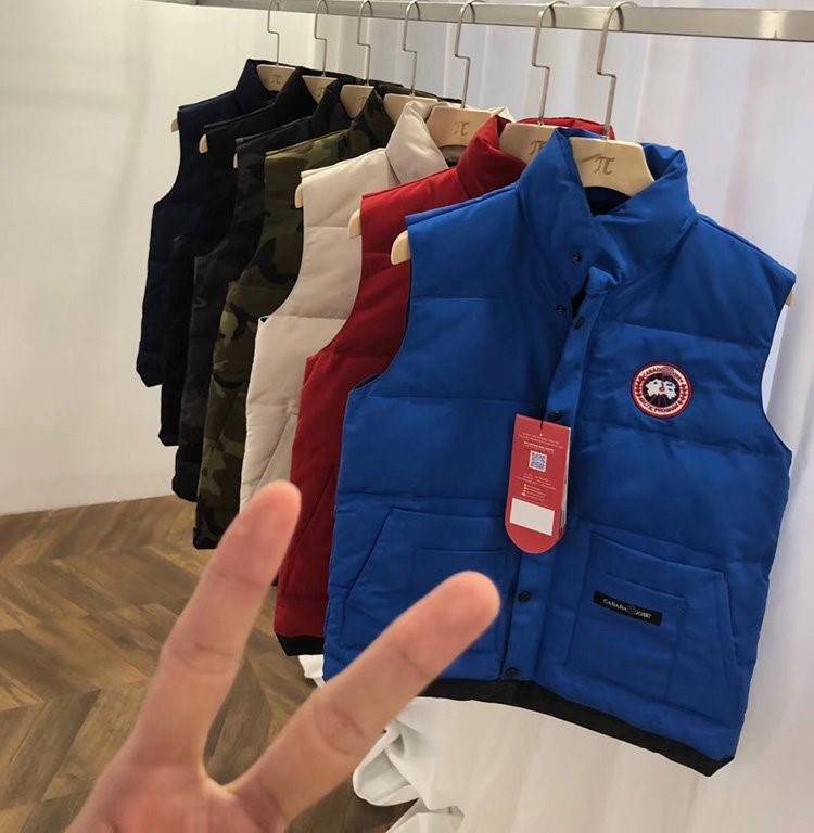 【カナダグ*ス CA*ADA GOOSE 】秋冬　ダウン ベスト  