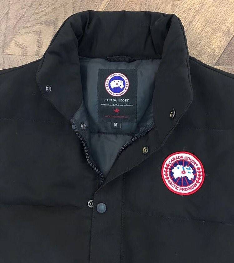 【カナダグ*ス CA*ADA GOOSE 】秋冬　ダウン ベスト  