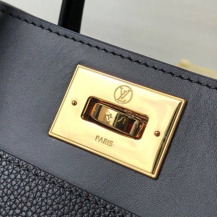 ルイヴィトンコピーM53823 トートバッグ