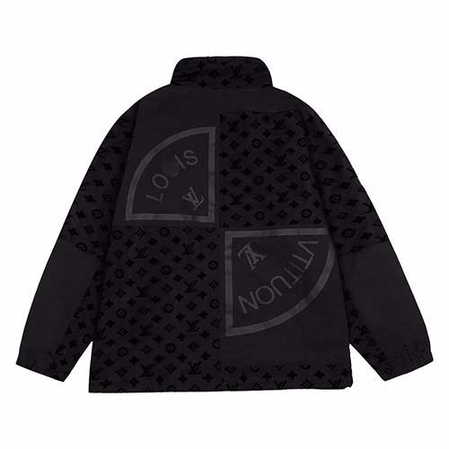 【ルイヴ*トン】ジャケット　アウター    