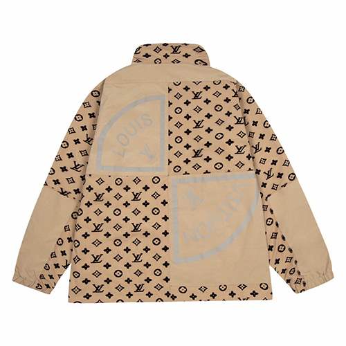 【ルイヴ*トン】ジャケット　アウター    