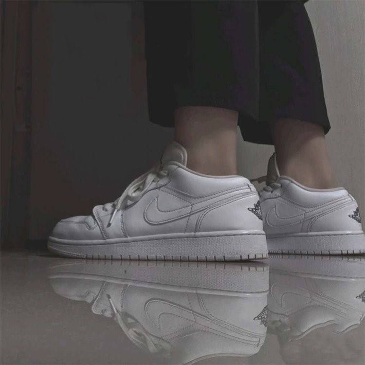 【ナイキ】 Air Jordan 1 Low メンズ レディース  スニーカー  