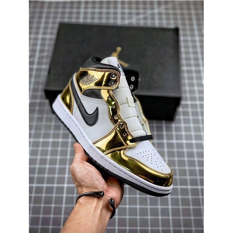 【ナイキ 】Air Jordan 1 Mid "Metallic Gold" メンズ レディース  スニーカー  