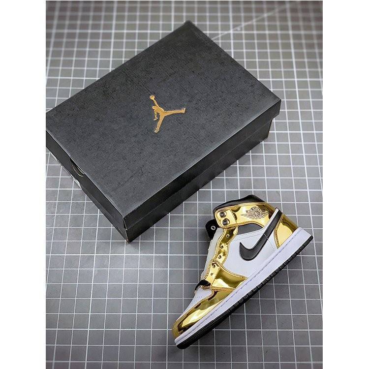 【ナイキ 】Air Jordan 1 Mid "Metallic Gold" メンズ レディース  スニーカー  