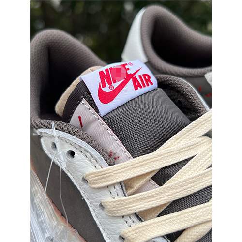 【ナイキ】Travis Scott ×AJ1 Low AJ1 TS メンズ レディース  スニーカー  