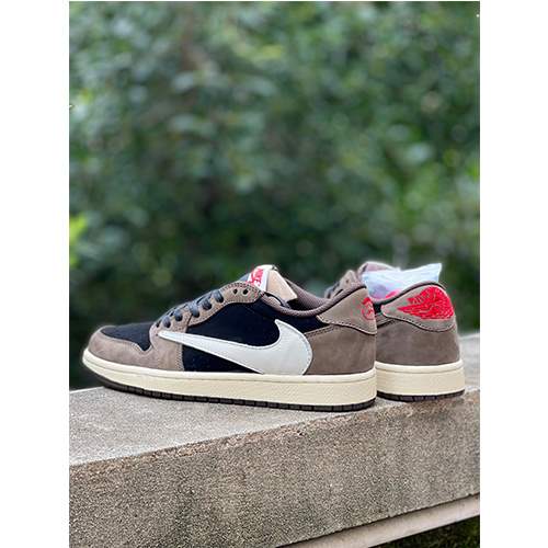 【ナイキ】Travis Scott ×AJ1 Low AJ1 TS メンズ レディース  スニーカー  