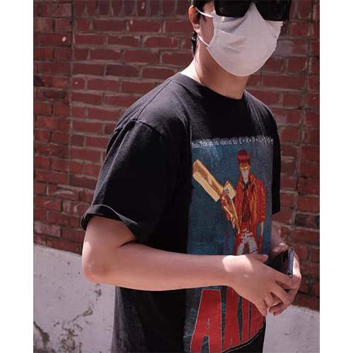 AKIRA コピーメンズ レディース 半袖Tシャツ