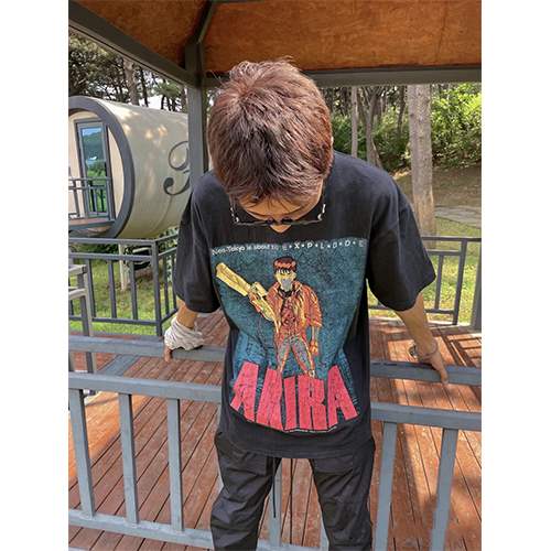 AKIRA コピーメンズ レディース 半袖Tシャツ