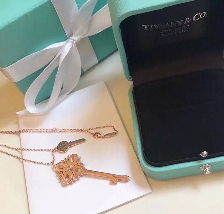 tiffany ネックレス アクセサリー シルバー