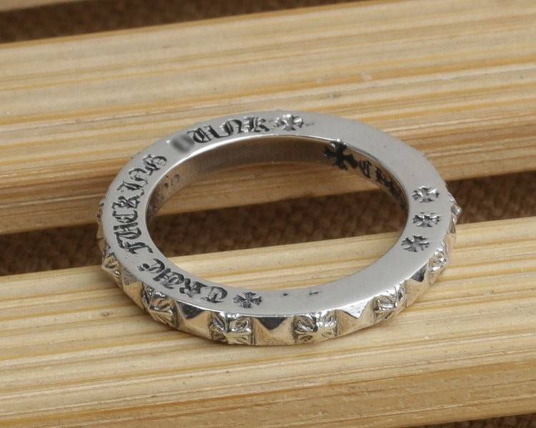 クロムハーツ偽物S925シルバー アクセサリー　リング　指輪