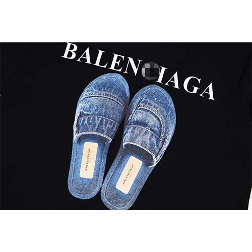 【バレンシアガ】メンズ レディース 半袖Tシャツ 