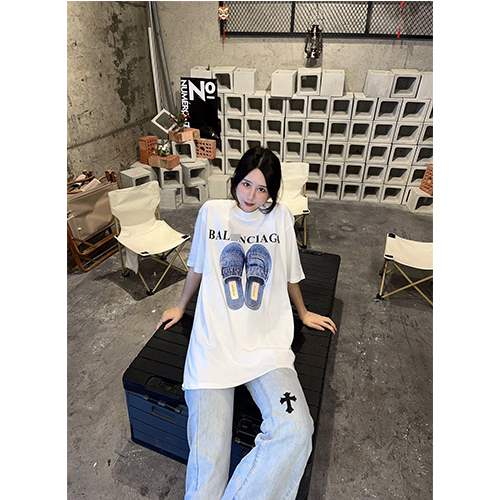 【バレンシアガ】メンズ レディース 半袖Tシャツ 