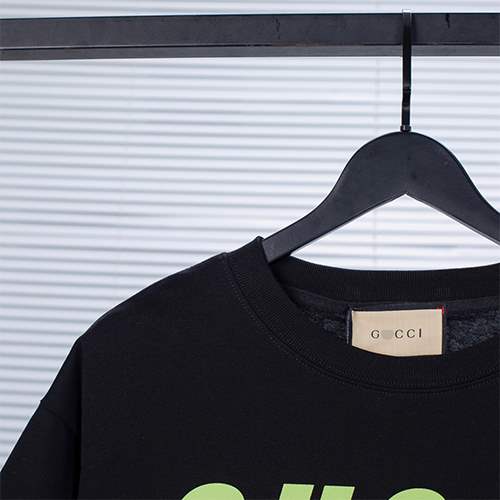 【グッチ】メンズ レディース 半袖Tシャツ 