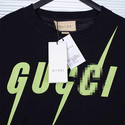 【グッチ】メンズ レディース 半袖Tシャツ 