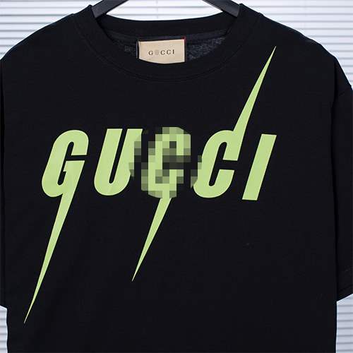 【グッチ】メンズ レディース 半袖Tシャツ 