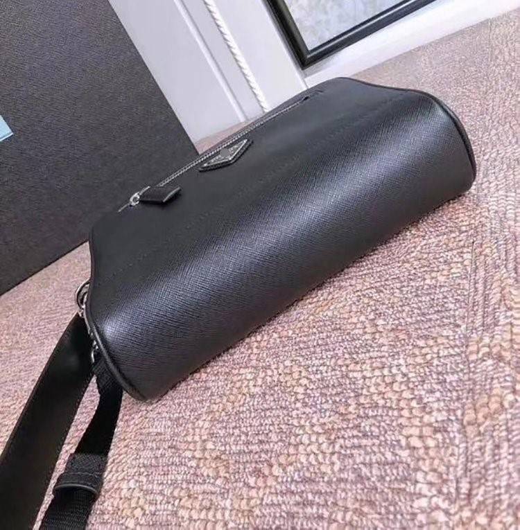 プラダ ショルダー バッグ