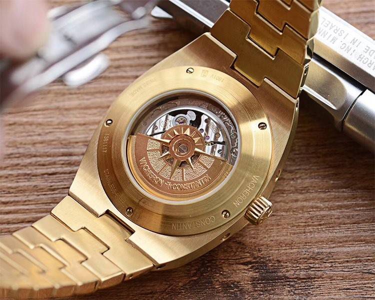 【ヴ*シュロン・コンスタンタン V*CHERON CONSTANTIN】 新作 腕時計 メンズ スイス 